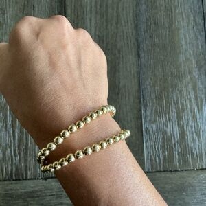 Two New Gold-Plated Bracelets – Elegant and Luxurious